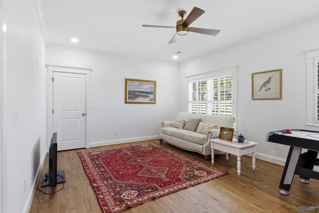 101 Lake Creek Drive, Guntersville, AL 35976