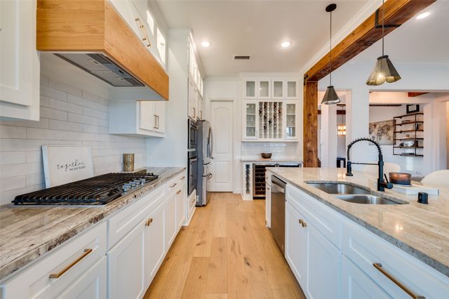 8245 Bonny Bank, The Colony, TX 75056