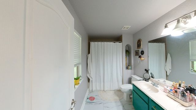 6102 S Jolie, San Antonio, TX 78240