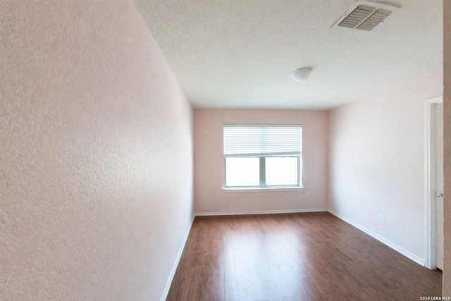 6102 S Jolie, San Antonio, TX 78240