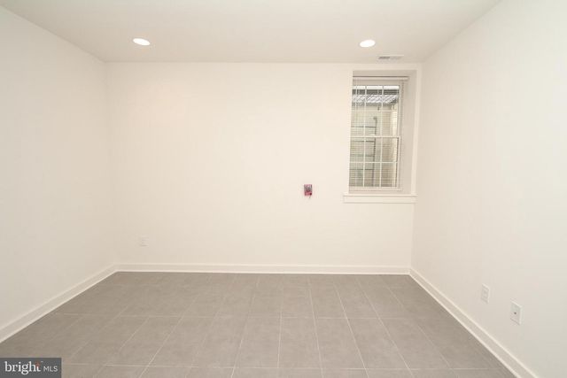 864 N 19TH ST, Philadelphia, PA 19130