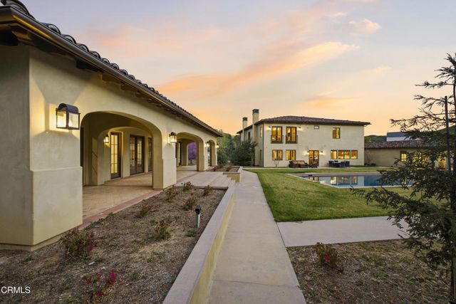 27417 Park Vista Road, Agoura Hills, CA 91301