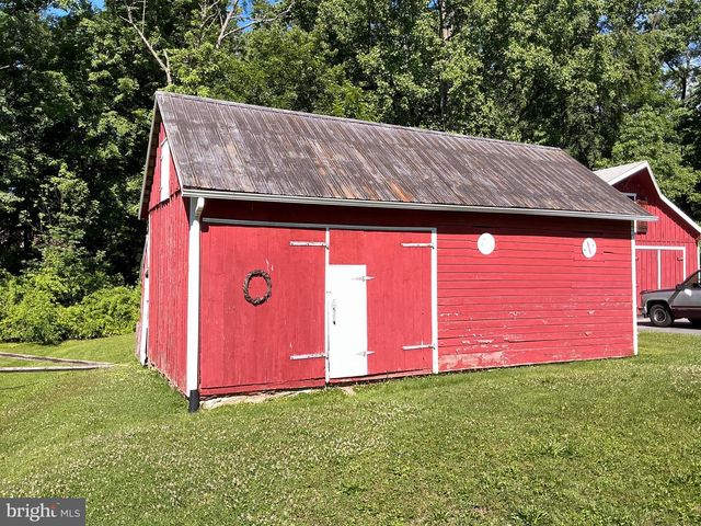 153 S MAIN ST, Bendersville, PA 17306