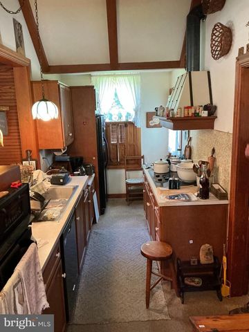 153 S MAIN ST, Bendersville, PA 17306