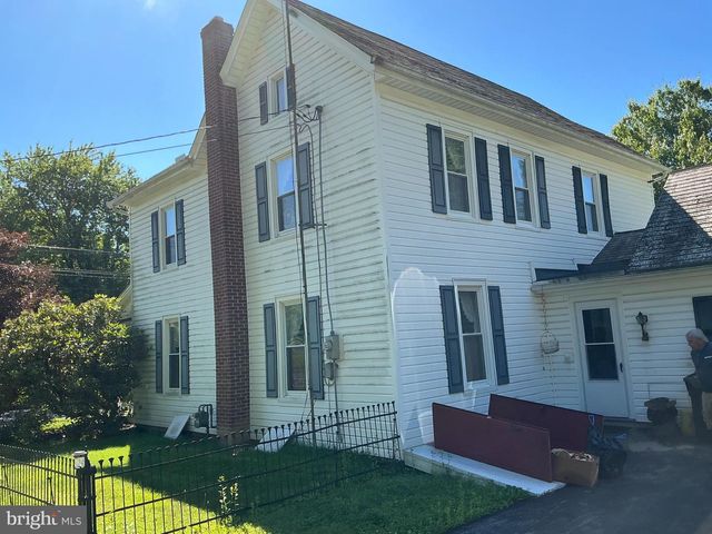153 S MAIN ST, Bendersville, PA 17306