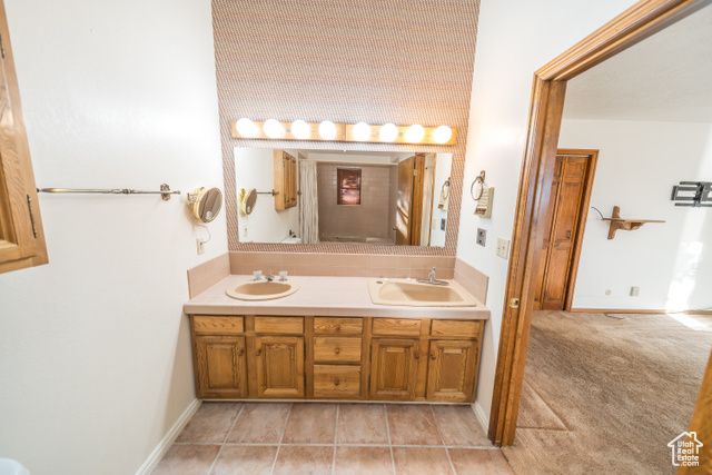 2267 SEGO LILY DR, Wellington, UT 84542