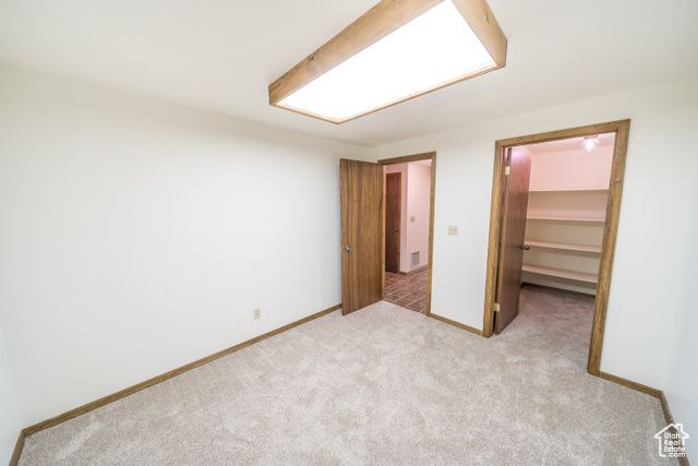 2267 SEGO LILY DR, Wellington, UT 84542