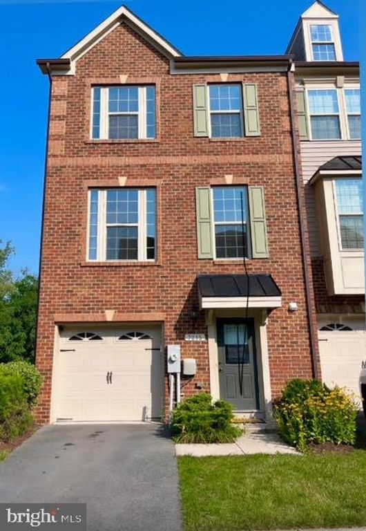 7215 WINDING HILLS DR, Hanover, MD 21076