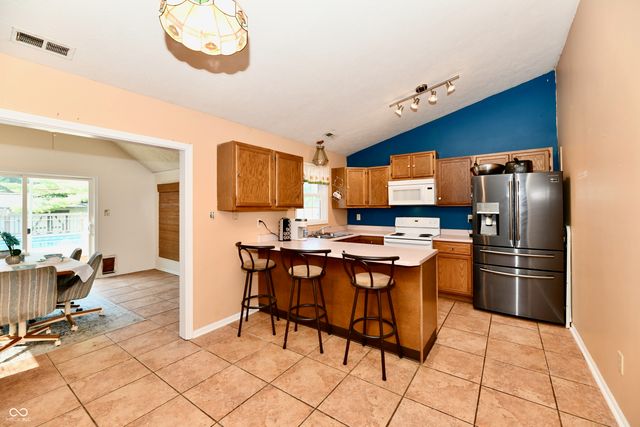 153 W Foxwood Drive, Brownsburg, IN 46112