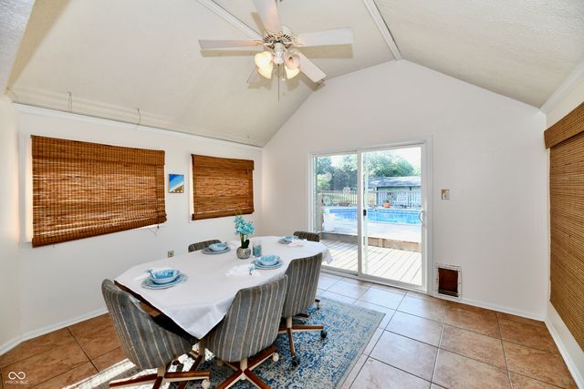 153 W Foxwood Drive, Brownsburg, IN 46112