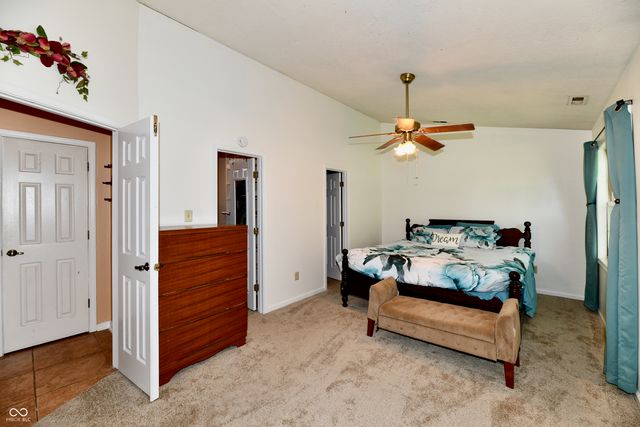 153 W Foxwood Drive, Brownsburg, IN 46112