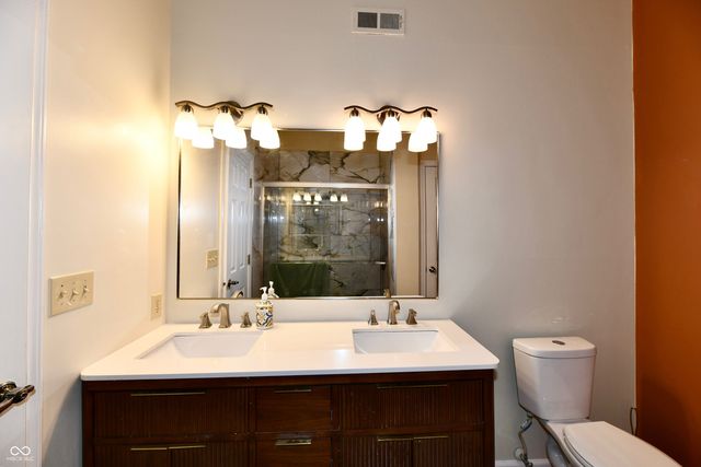153 W Foxwood Drive, Brownsburg, IN 46112