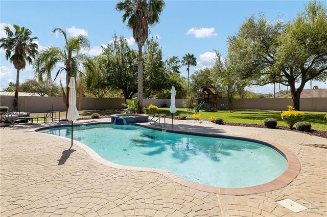 2310 Silverado North Drive, Palmhurst, TX 78573