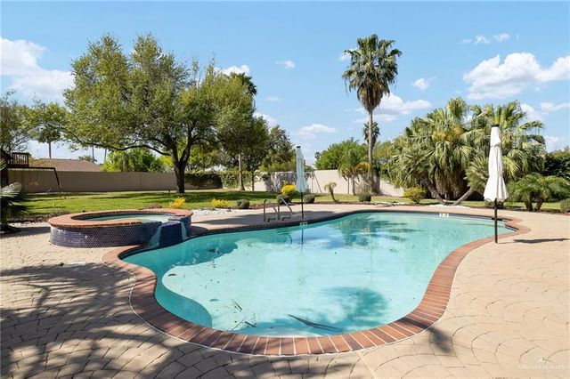 2310 Silverado North Drive, Palmhurst, TX 78573