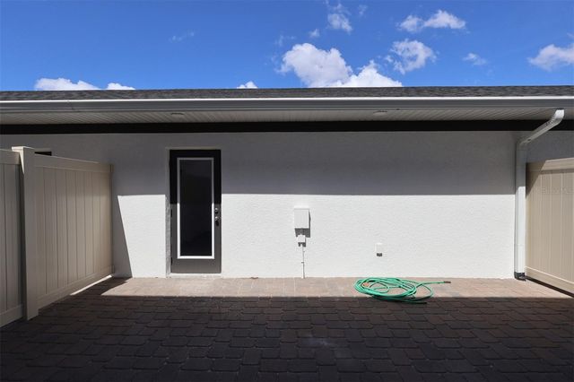 5240 CENTER LAKE RANCH BOULEVARD, St Cloud, FL 34771