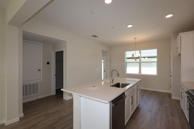 5240 CENTER LAKE RANCH BOULEVARD, St Cloud, FL 34771