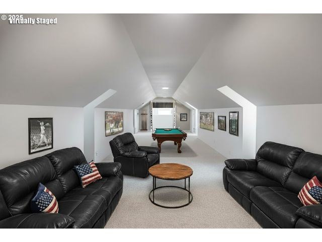 86104 SELLS VIEW Dr, Eugene, OR 97402