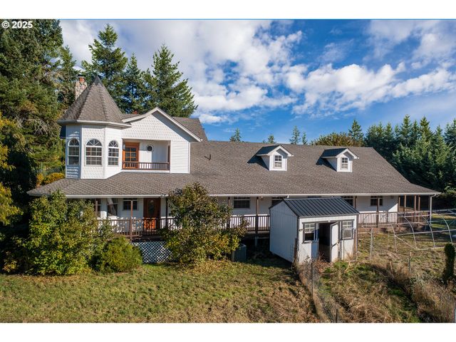 86104 SELLS VIEW Dr, Eugene, OR 97402