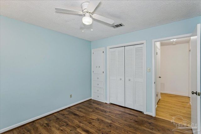 2817 Oak Ridge Dr, Gulf Breeze, FL 32563