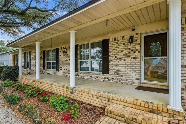 2817 Oak Ridge Dr, Gulf Breeze, FL 32563