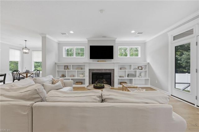 1356 Kidbrooke ST, Chesapeake, VA 23322