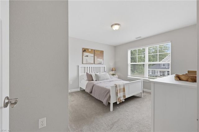 1356 Kidbrooke ST, Chesapeake, VA 23322