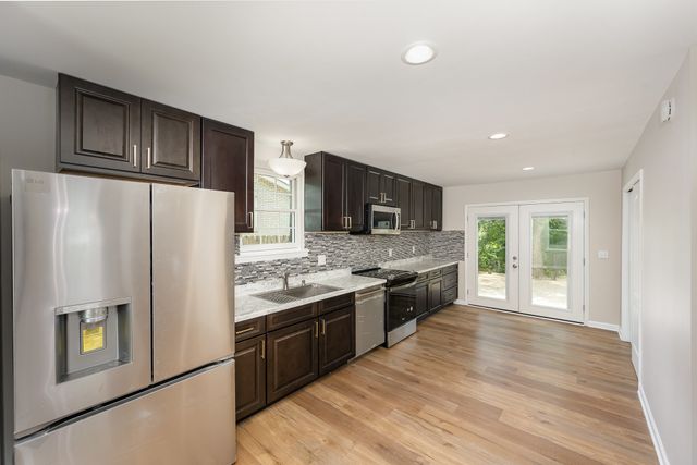 517 Danley Ct, Antioch, TN 37013