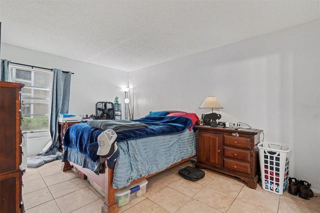 14203 SHADOW MOSS LANE 102, Tampa, FL 33613