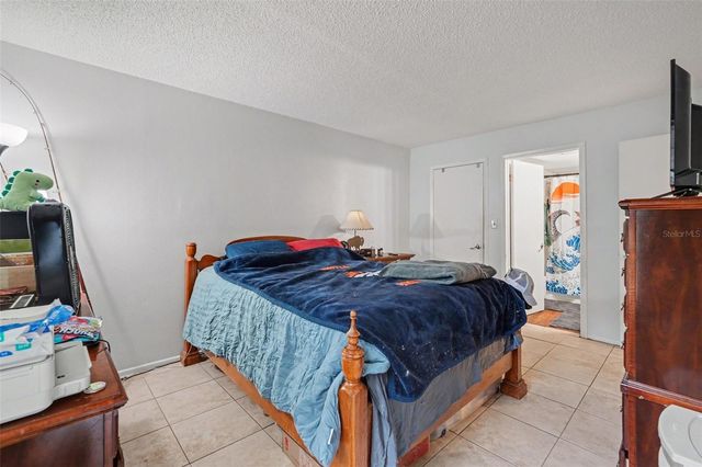 14203 SHADOW MOSS LANE 102, Tampa, FL 33613