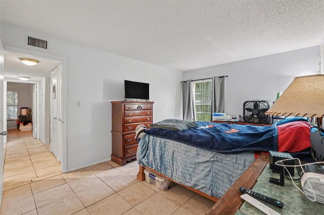 14203 SHADOW MOSS LANE 102, Tampa, FL 33613