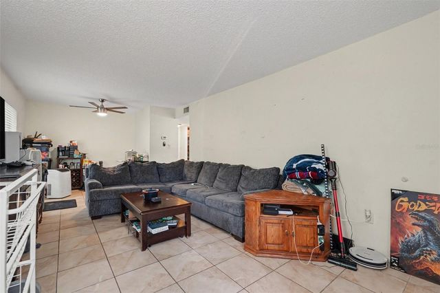 14203 SHADOW MOSS LANE 102, Tampa, FL 33613