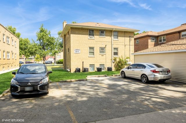 3024 Harlem Avenue 3, Riverside, IL 60546