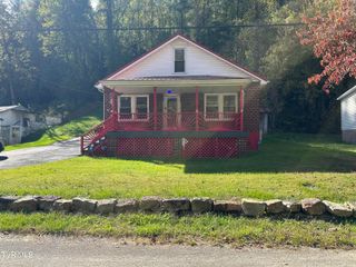 8342 North River Road, Pound, VA 24279