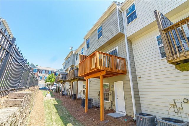 2118 Meadow Peak Road, Duluth, GA 30097