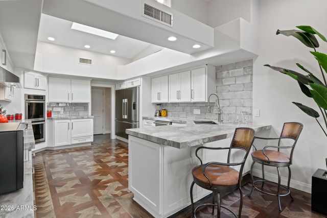 4401 E SPARKLING Lane, Paradise Valley, AZ 85253