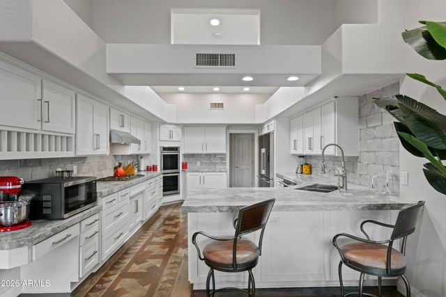 4401 E SPARKLING Lane, Paradise Valley, AZ 85253