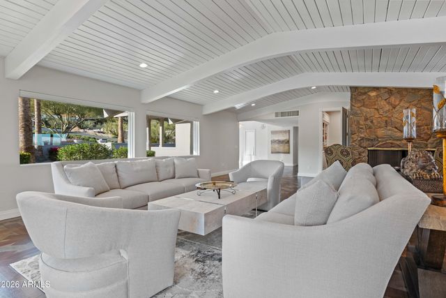 4401 E SPARKLING Lane, Paradise Valley, AZ 85253