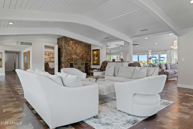 4401 E SPARKLING Lane, Paradise Valley, AZ 85253