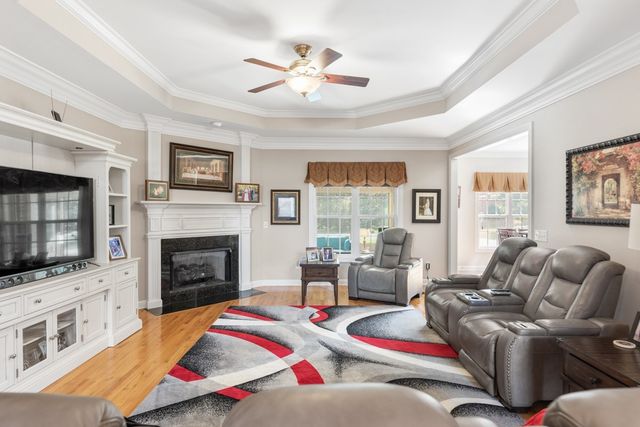 105 Robin Pt, Gallatin, TN 37066