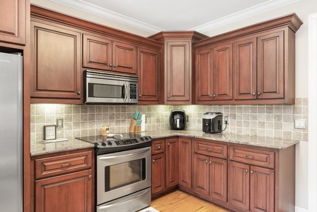 105 Robin Pt, Gallatin, TN 37066