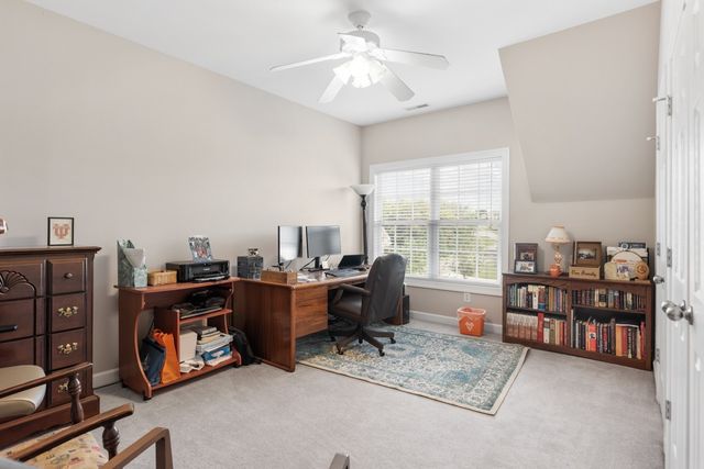 105 Robin Pt, Gallatin, TN 37066