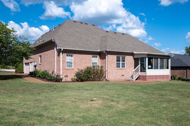 105 Robin Pt, Gallatin, TN 37066