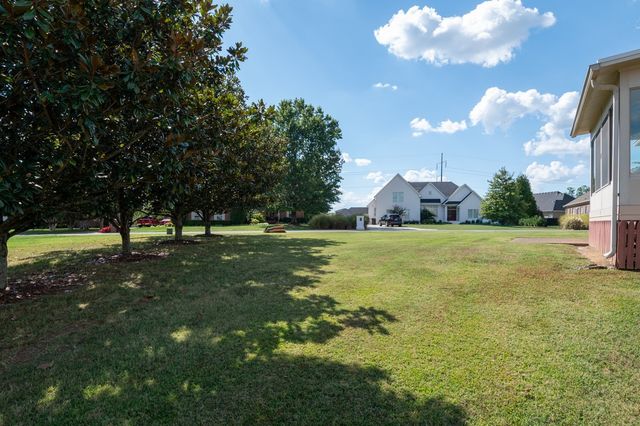 105 Robin Pt, Gallatin, TN 37066