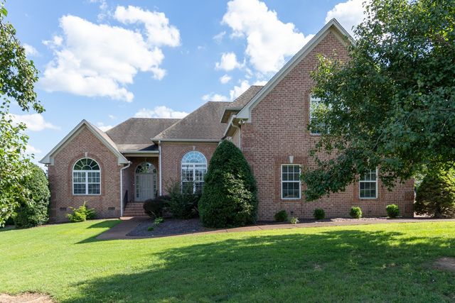 105 Robin Pt, Gallatin, TN 37066