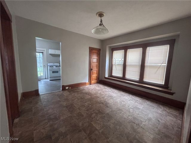 8103 Jeffries Avenue, Cleveland, OH 44105