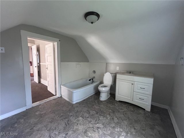 8103 Jeffries Avenue, Cleveland, OH 44105