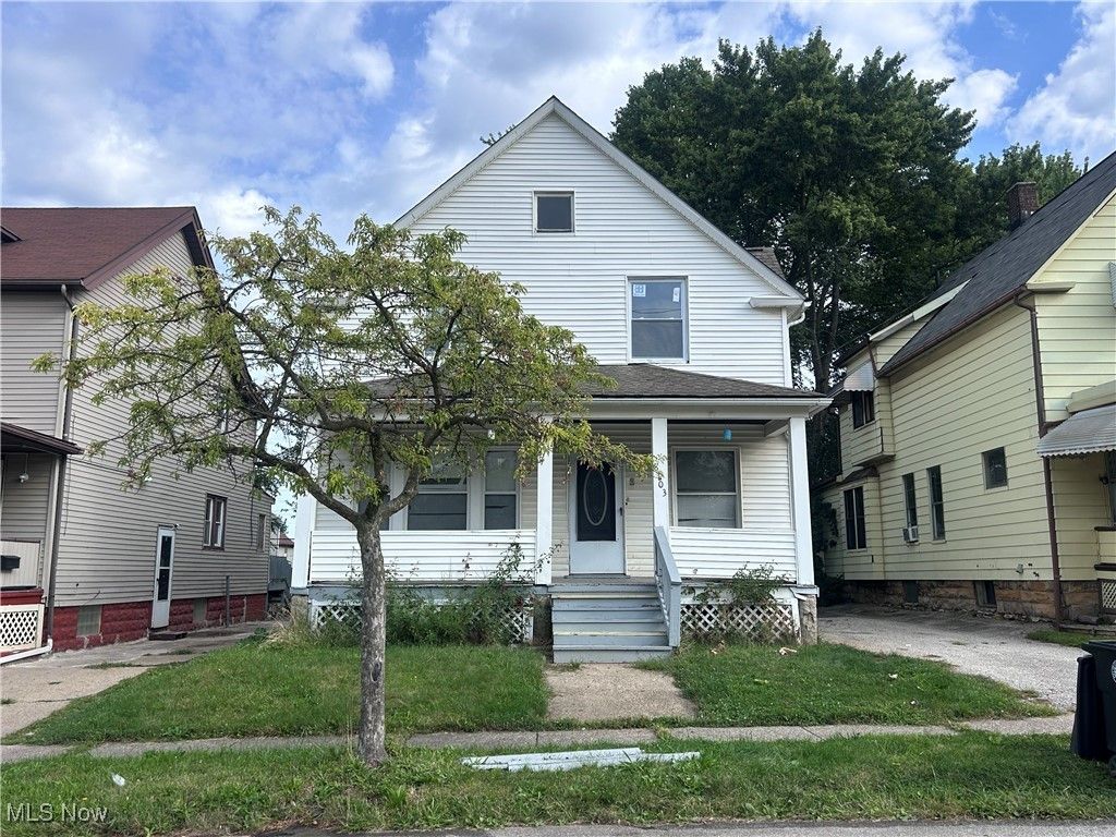 8103 Jeffries Avenue, Cleveland, OH 44105