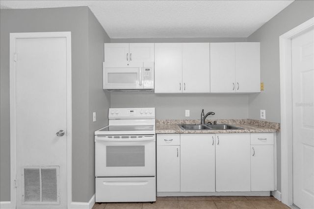 284 SHORT ST, Lake Mary, FL 32746