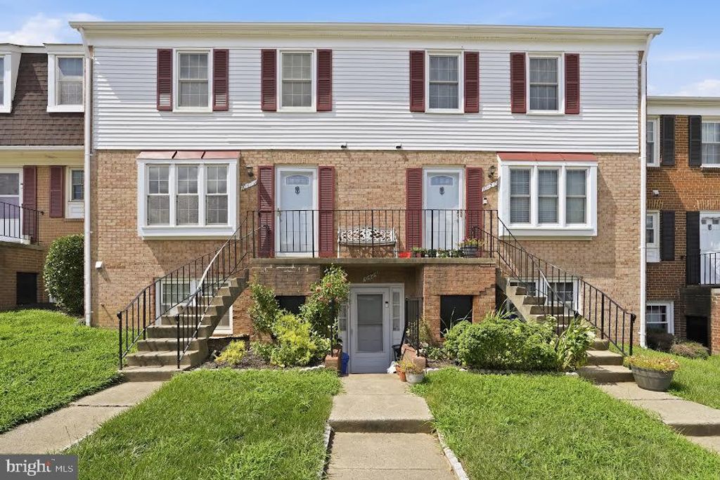 1042-B MARGATE CT, Sterling, VA 20164