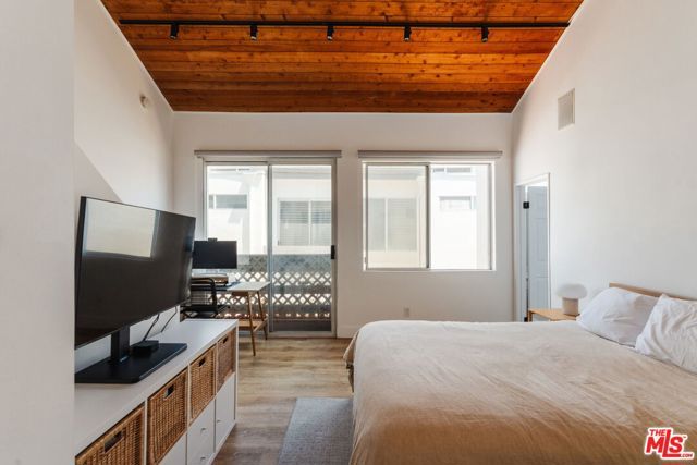 913 Euclid Street 5, Santa Monica, CA 90403